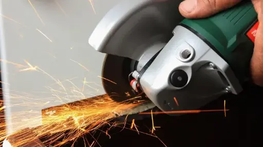 Seguridad en el Uso de Herramientas